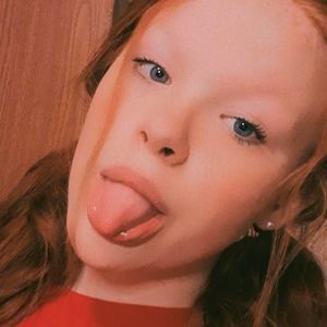 Meet your Posher, Destiny